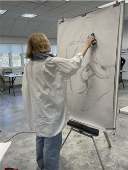 Open Studio with Model - Short Poses | Thursday 10:30 am - 1:30 pm | 4/13-5/25 | Spring 2023
